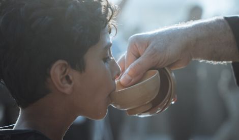 مفاتيح الحياة | أفضل الصدقة: سقاية الماء*